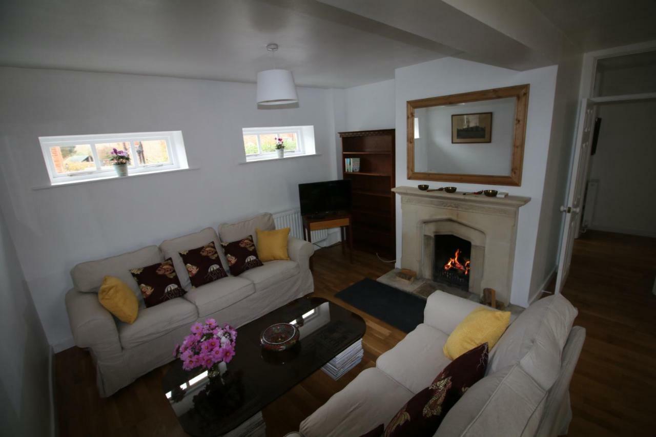 Prince Hill Cottages Worton  Esterno foto
