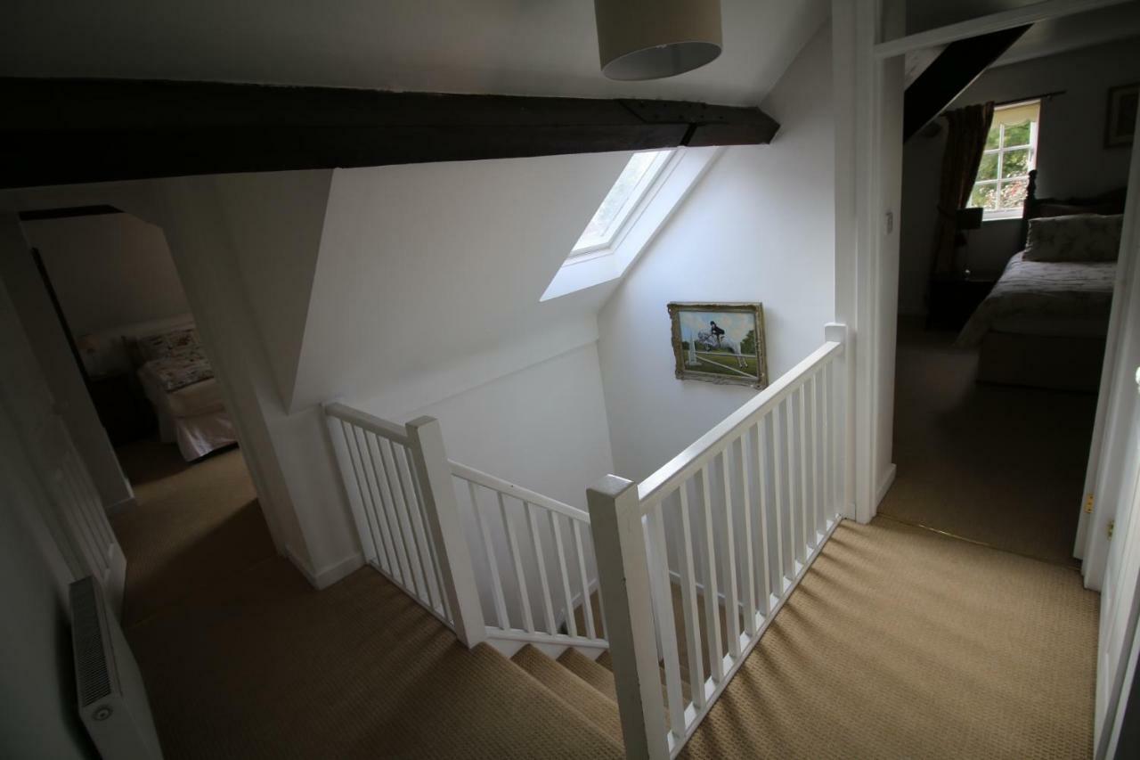 Prince Hill Cottages Worton  Esterno foto