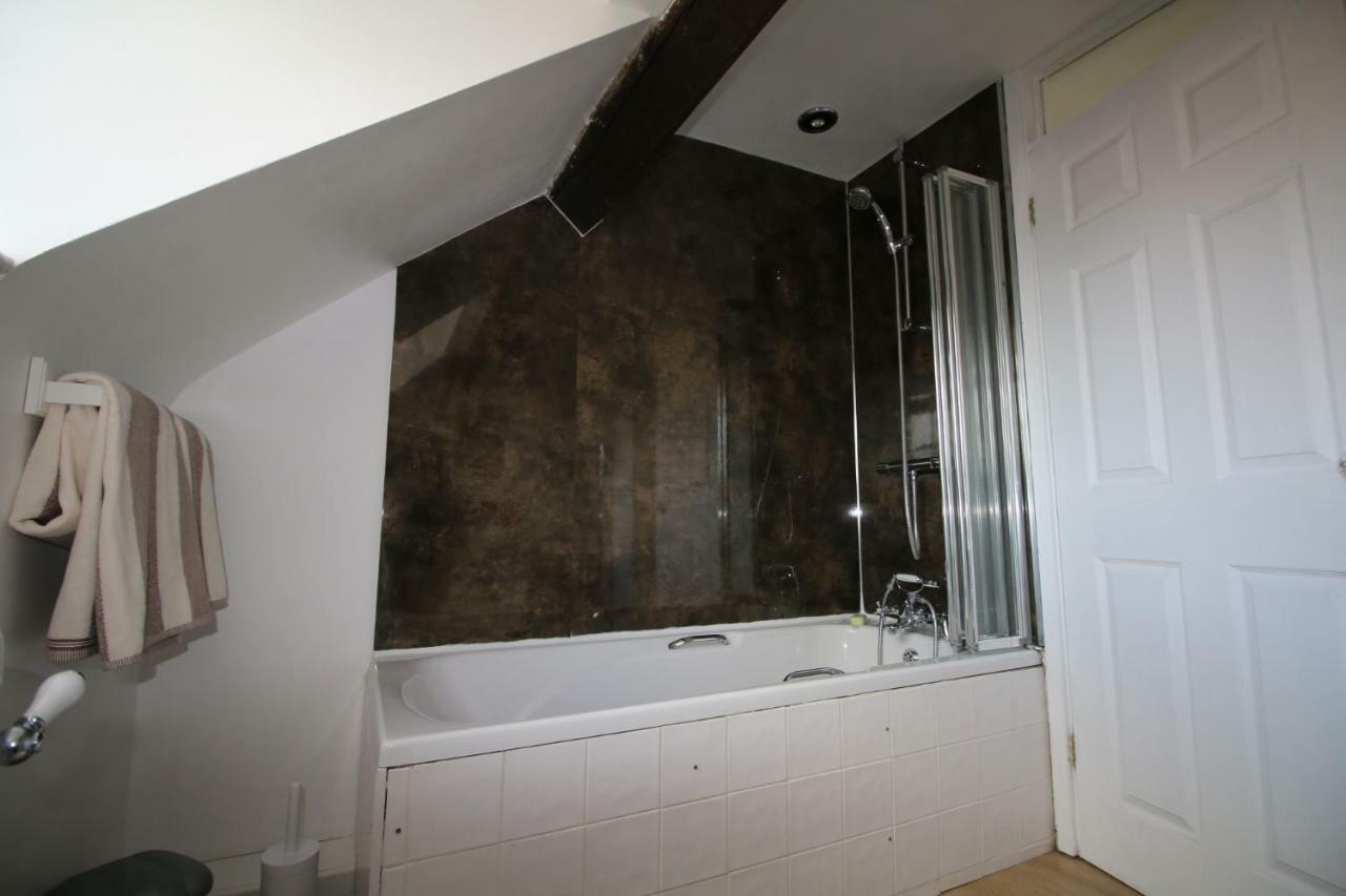 Prince Hill Cottages Worton  Esterno foto